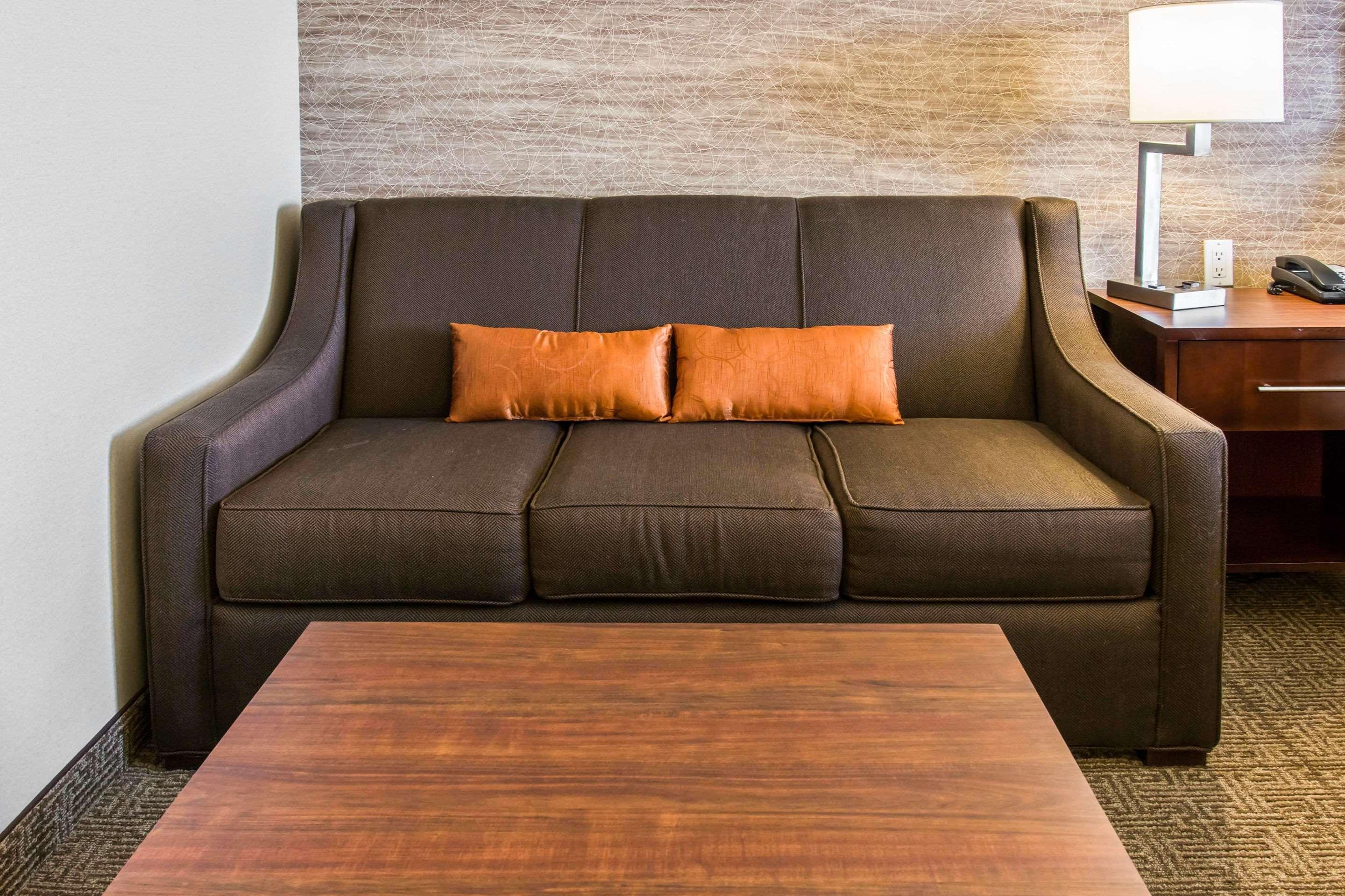 Comfort Inn Ludington Near Us-10 Екстер'єр фото