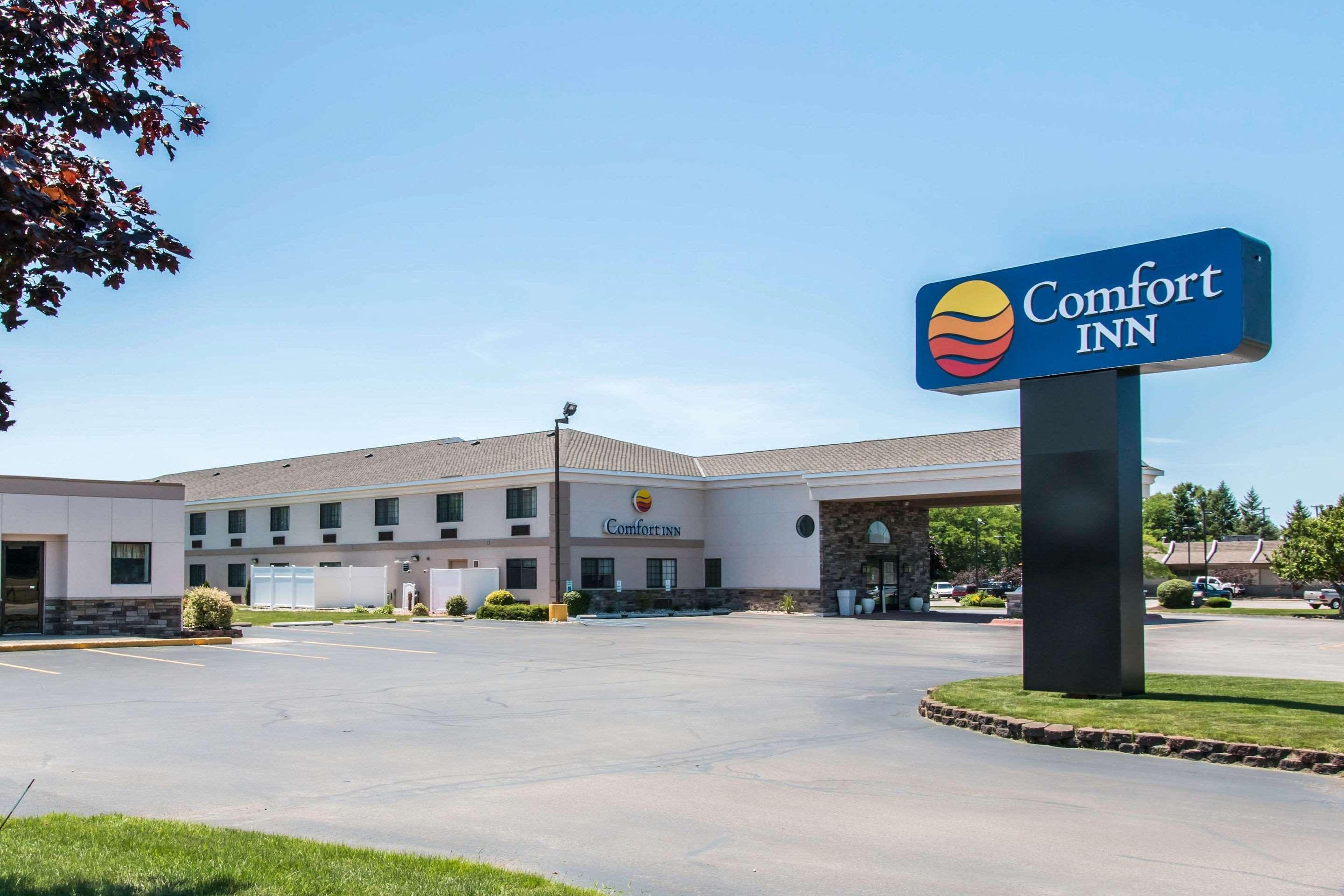 Comfort Inn Ludington Near Us-10 Екстер'єр фото