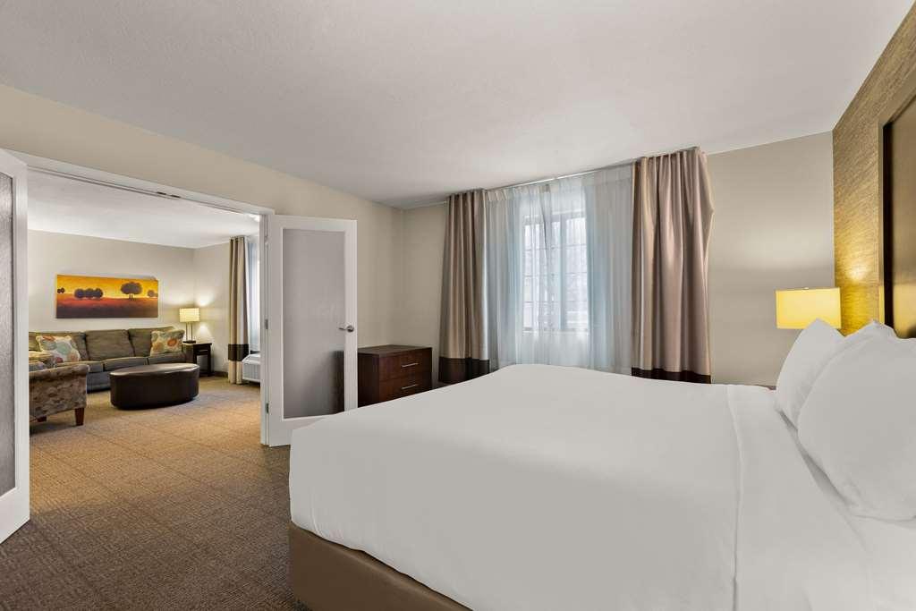Comfort Inn Ludington Near Us-10 Номер фото