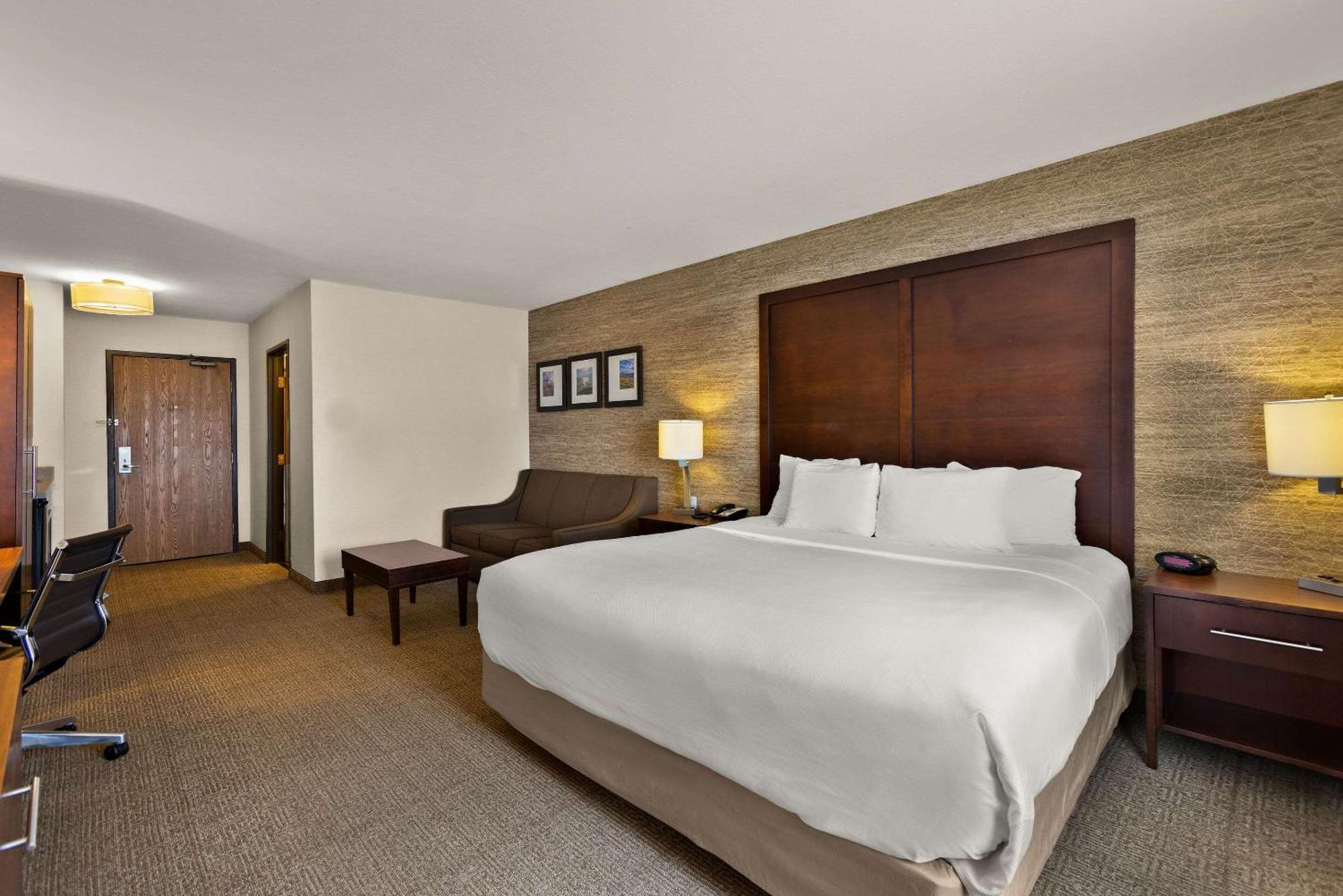 Comfort Inn Ludington Near Us-10 Екстер'єр фото